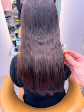 ロンド ブランシュ 錦糸町北口(Lond blanche) オリーブグレー/韓国風巻き/レイヤーカット/髪質改善/縮毛矯正