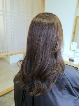 ミリ 国分寺(Mili) ロングレイヤースタイル&シルバーブラウンカラー