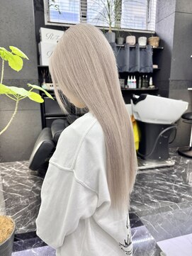 チュダック(ChuDuck) 【天神】《ホワイト》ハイトーン/ダブルカラー