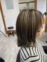 てふてふ美容室&nbsp;白髪ぼかしハイライト