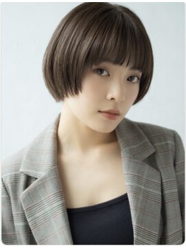 ブロッサム 東久留米店(Blossom) 小顔見せ◎前髪あり丸み大人ショートボブ