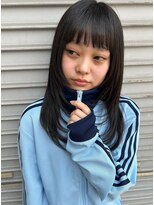 スリーマーク(THREE mark)&nbsp;セミロングのレイヤーカット