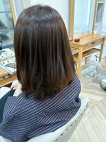 フロラクロマ 上通NEWS裏(FLORACHROMA)&nbsp;透明感抜群のグレージュカラーは大人女性にオススメです。