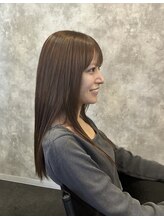 アンレーブ ヘア メイク&nbsp;艶感ナチュラルストレートロング/秋カラー
