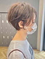 ジアン テラス(GIEN TERRASSE)&nbsp;#白髪ライト #ショートヘア #くびれショート