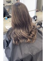 エイトデイズ 三宮駅前店(EIGHT days) 【外国人風】ナチュラルバレイヤージュ♪