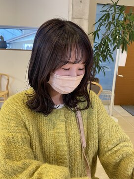 アチーブ ヘア デザイン(achieve hair design) 韓国風外ハネくびれミディシースルーバング 艶髪ピンクパープル