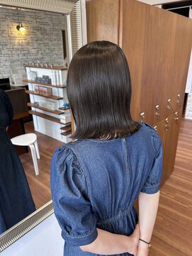 ルプラ ブリリアント(le-pla brilliant) グレージュカラー×切りっぱなしスタイル