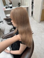 ロンド レア 天神大名店(Lond Le’a) レイヤーカット/デザインカラー/ウェットヘア/オリーブベージュ