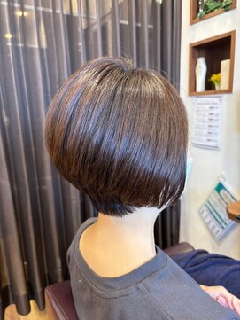 美容室ヒラトヤ 仙北店 大人可愛い立体感ひし形束感ショート☆透明感グレージュカラー