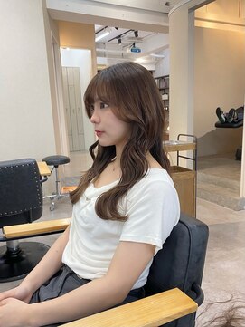 ローレン(Lolen.) 韓国風レイヤーカット sayuri