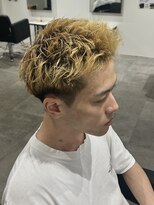 ヒュイル バイ ニアウ(Hwyl by Niau) メンズカットカラーブリーチショートスパイキーショートカット