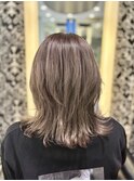 ブリーチハイライト　外ハネ　レイヤー　藤本麻衣