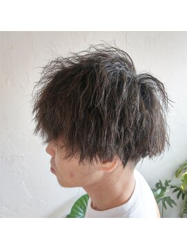 アドナインス(Add9) メンズスタイル　パーマ　ツイスト　【伊勢崎市美容室】