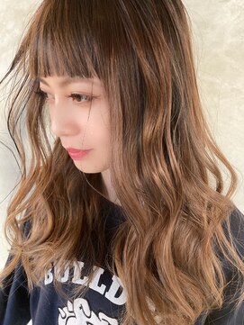 ユニカ(UNIKA) 20代.30代に人気 透明感 ハイライトカラー&ローライトカラー