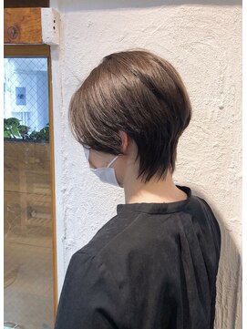 スクエアウーノ 博多(SQUARE＊UNO HAKATA) くびれショート