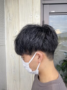 フゥ 宇都宮(FeU) 黒髪マッシュ