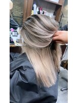 ラフ(LAFF)&nbsp;#黒髪#ボブルフ#ネビージュ#小顔#ワンレン