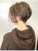 【Taylor】大宮　前下がりショート×ミルクティーベージュ