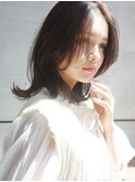ミディアム黒髪アッシュベージュアッシュブラウン前髪パーマ4