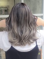 ヘアアンドビューティ ガーデン ベルモール店(HAIR AND BEAUTY GARDEN)&nbsp;ダブルカラーバレイヤージュインナーカラー白髪ぼかしハイライト