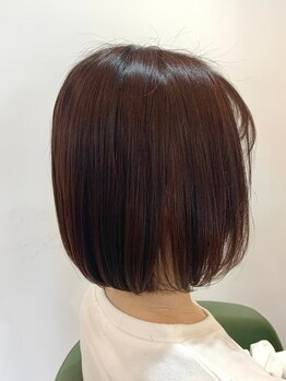 アンドシェリ(&Cheri)の写真/クセや広がりがまとまらないとお悩みの方に！自然な柔らかさとツヤ感で、指通りの良さを実感◎
