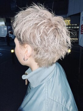 ユニカ バイ ベル 吉祥寺(unica by Belle) スパイキーショート/ハイトーンスパイキー/束感ショート