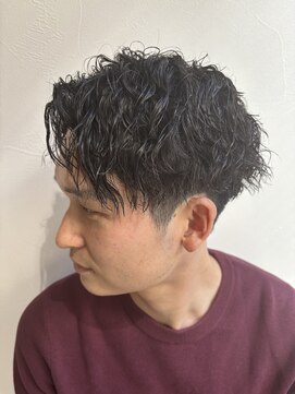 グラフ 立川(Graph.) ツイストスパイラルツーブロックメンズカット