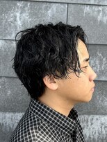 ヒュイル バイ ニアウ(Hwyl by Niau)&nbsp;ツイストスパイラルパーマメンズカットパーマ波巻きスパイラル