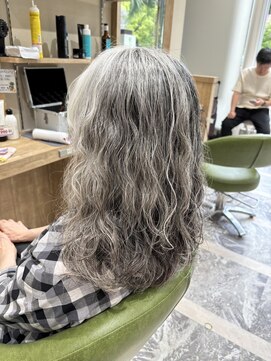 マノア(Manoa) ウェーブスタイル