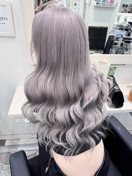 ラピス 池袋(Lapis) ホワイトグレージュ