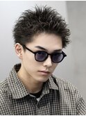 心斎橋スパイキーショートビジネスヘアフェザーショートパーマ 