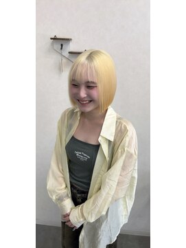 リングバイモアムー(Ring by Moremuu) <Hazuki>   ブロンドボブ