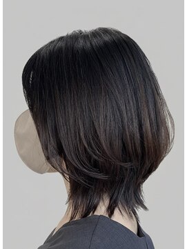 アッシュ 鶴ヶ峰1号店(Ash) ミディアムウルフレイヤー【横浜、鶴ヶ峰、ウルフ、レイヤー】