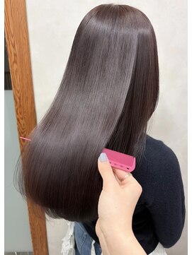 イルウィ(irwi) 【ラベンダーカラー/ストレートヘア】