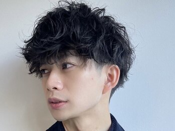 ツーダブルバイフィフス 西梅田店(WW.. by fifth)の写真/《ショートヘア×波巻きスパイラルパーマのデザインが◎》清潔感のあるスタイルで、ビジネスシーンでも◎