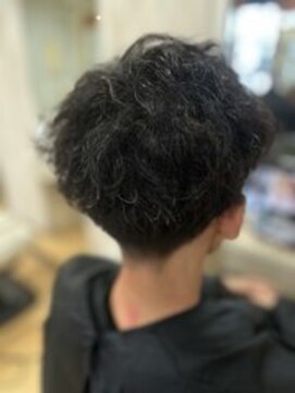 牛若丸ジャパン(Japan) 波巻きパーマ