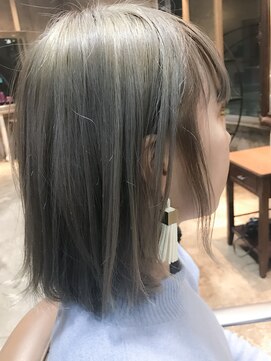 サロンドミルク 原宿(salon de MiLK) パールミント×外ハネボブ