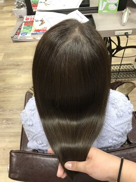 ルーミールーム(RoomieRoom) 素髪トリートメント/髪質改善/デトックス/美シルエット/ツヤ髪