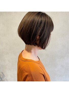 ライフ ウィズ ヘア(LIFE with HAIR) しっとりラインの大人ボブ