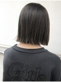 ブリーチなしグレージュぶつ切りボブ似合わせカット暗め45