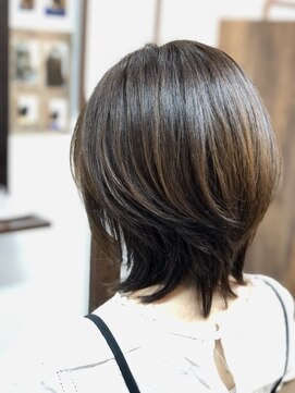 リアル hair make RE@L マッシュ風ミディアムショート