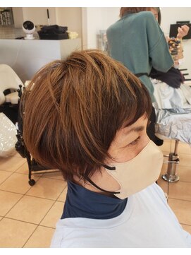 ヘアー＆フェイス ヤマ　ｈａｉｒ＆ｆａｃｅ　Ｙａｍａ ツートーンカラー