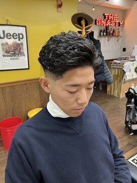 グナスティバイダムディー トウキョウ(GNASTY by DAMDEE TOKYO) スパイラルセクシーパーマ