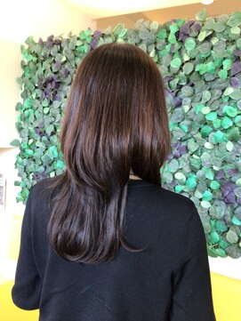 ラウレア(Natural Hair Salon Laulea) 大人ヘアー、ロングレイヤー