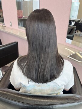 マティー(MATTY) 暗めアッシュグレー×韓国×艶髪