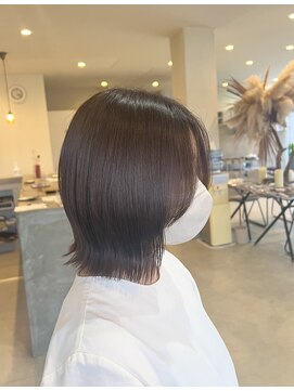 ニナル(Ninal) くびれボブ/ベージュカラー