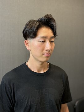 リリー(Lily) センターパート【理容】品川/大森/フェード/平和島/メンズパーマ