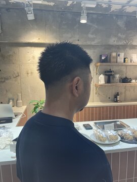 フェードカット