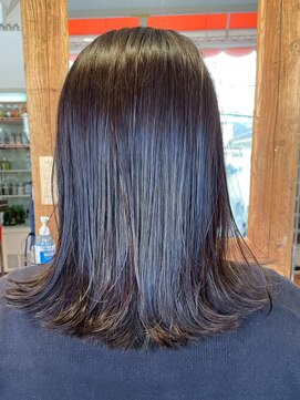 DAMANI 表参道 髪質改善/ヘッドスパ/ハイライト/白髪染め/白髪ぼかし/縮毛矯正 似合わせカット/ミディアムレイヤーカット[表参道駅]